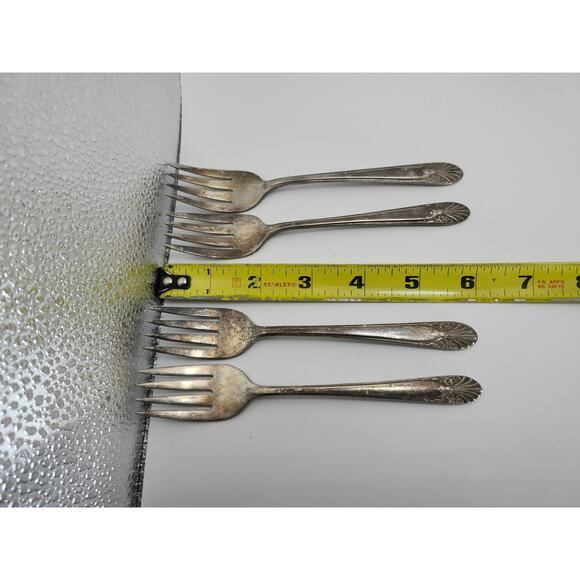 Radiance 1939 Crown Silverplate Salad Forks 6" International Silver Lot of 4 VTG - Picture 2 of 8